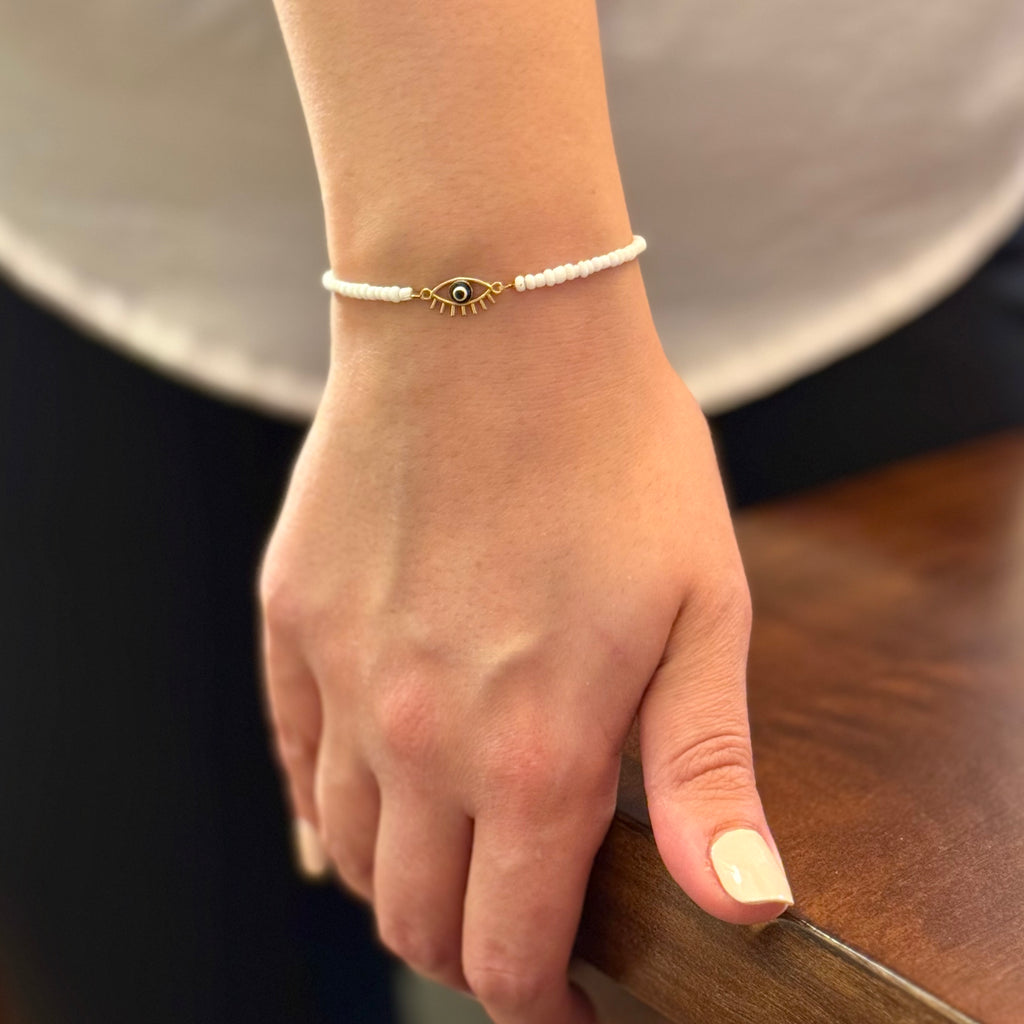 Golden Eye Bracelet